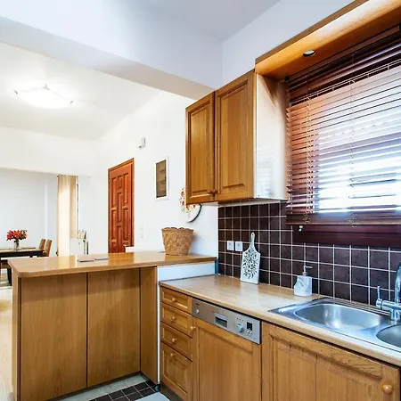 Penelope Downtown Apartment Skiathos Town